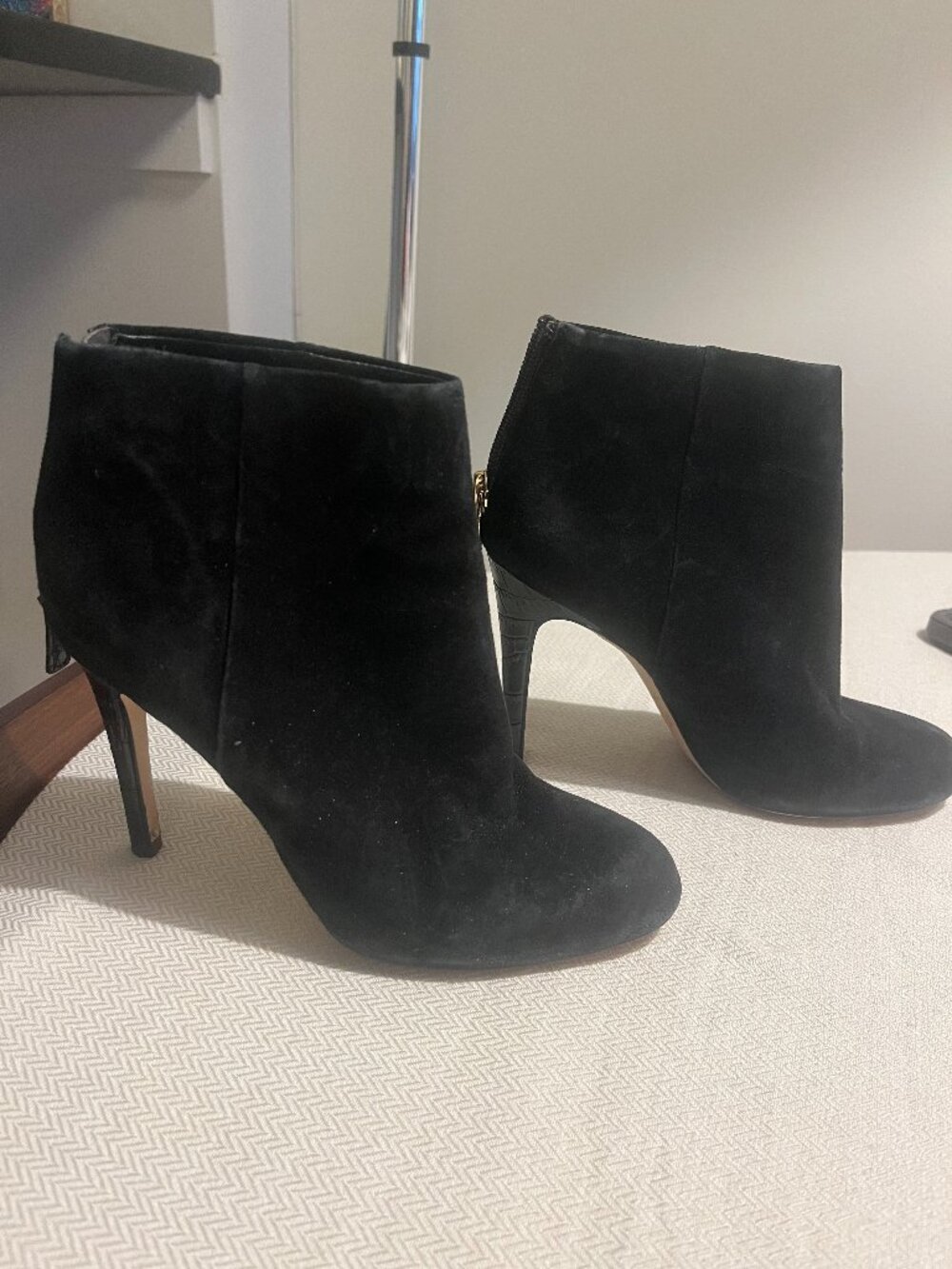Sam Edelman Black Suede Ankle Booties | Size 6 | Leather | Classic Heels